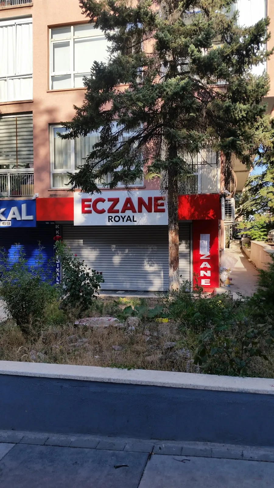 Eczane Royal