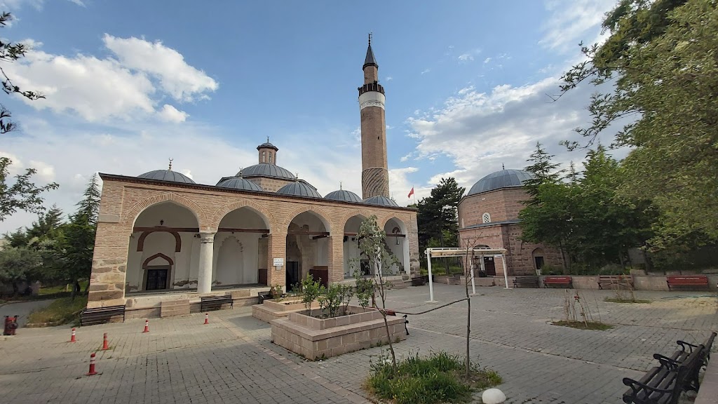 Karacabey Camii