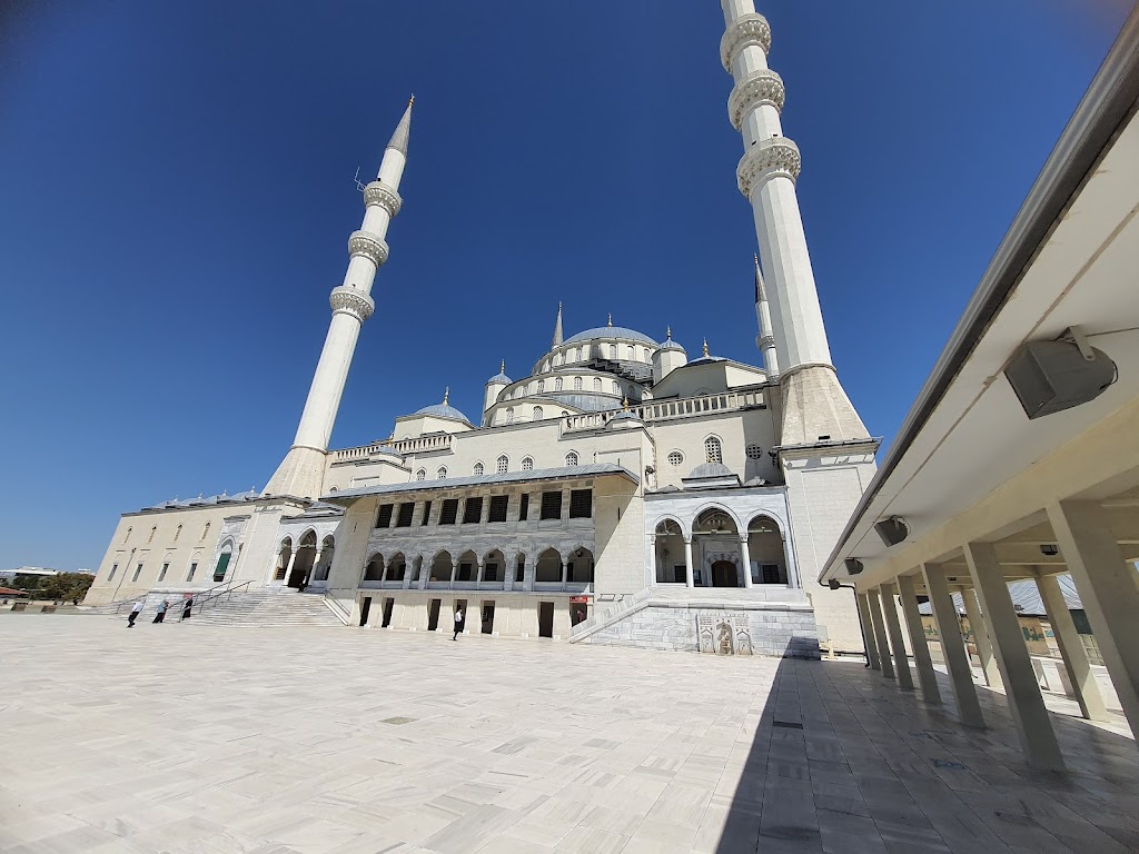 Kocatepe Camii