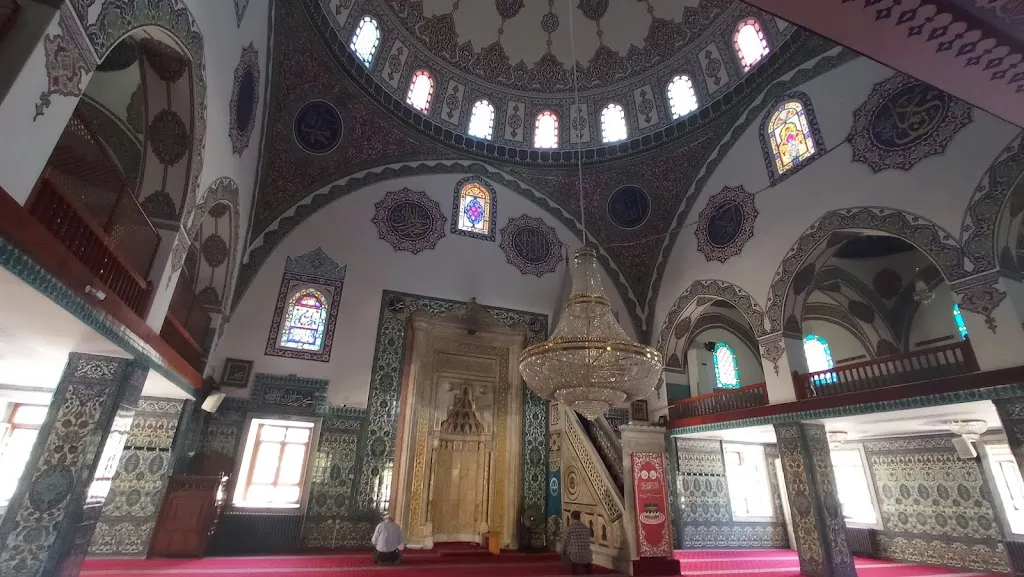 Küçükesat Merkez Cami