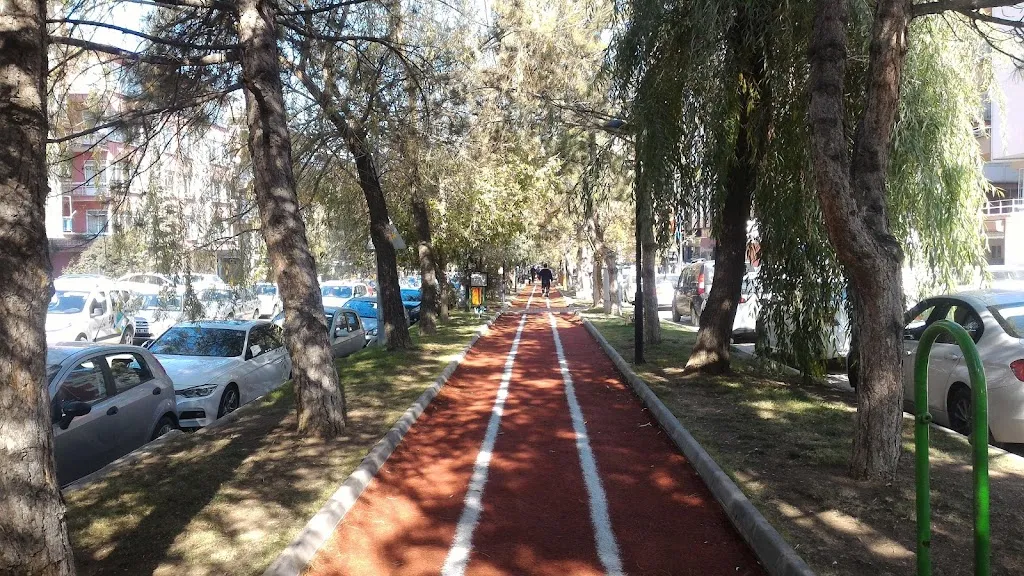 Şimşek Sokak Parkı