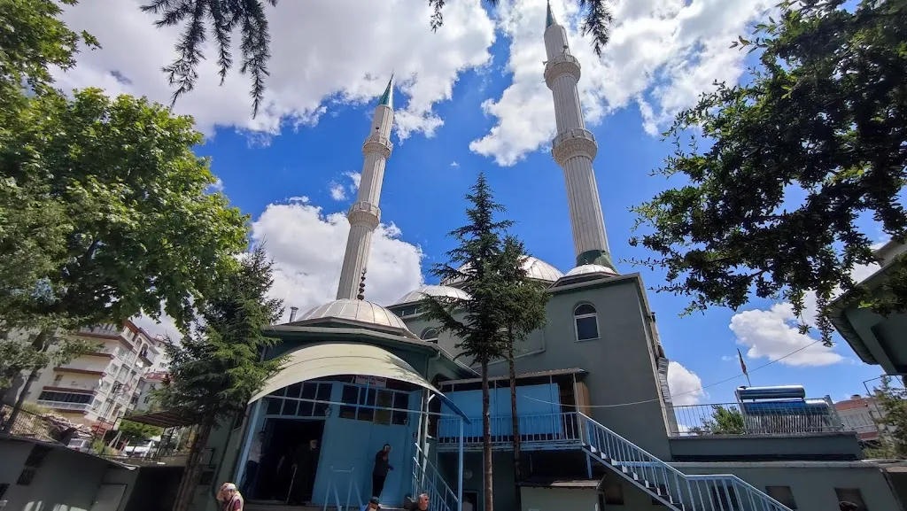 Turgut Altınok Cami