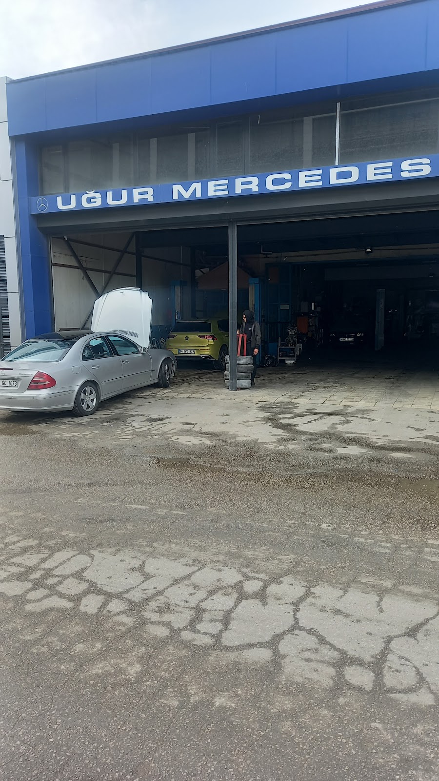 Uğur Mercedes / Mercedes Yedek Parça / Tamir ve Bakim Servisi