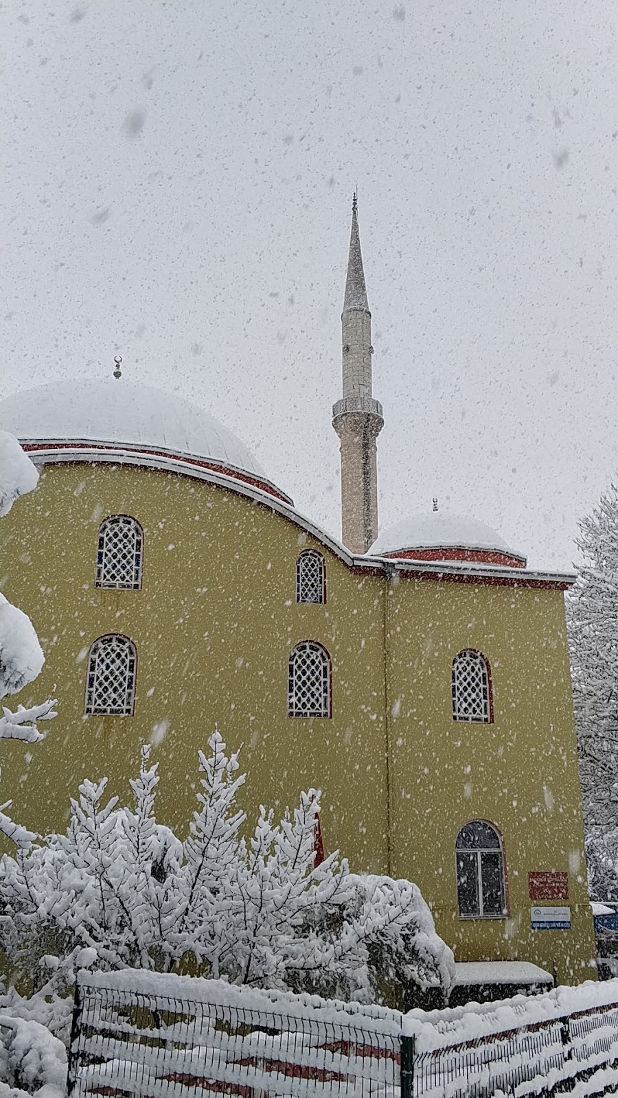 Adnan Menderes Cami