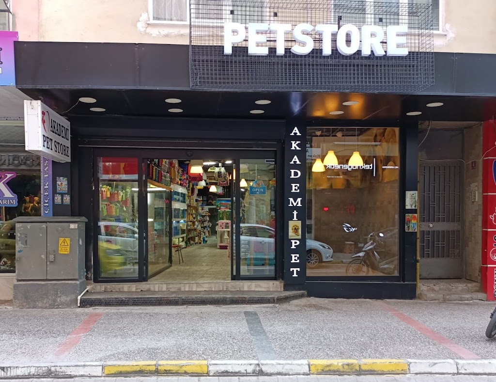 Akademi Petstore