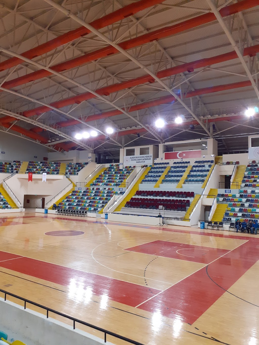 Balıkesir Yeni Kapalı Spor Salonu