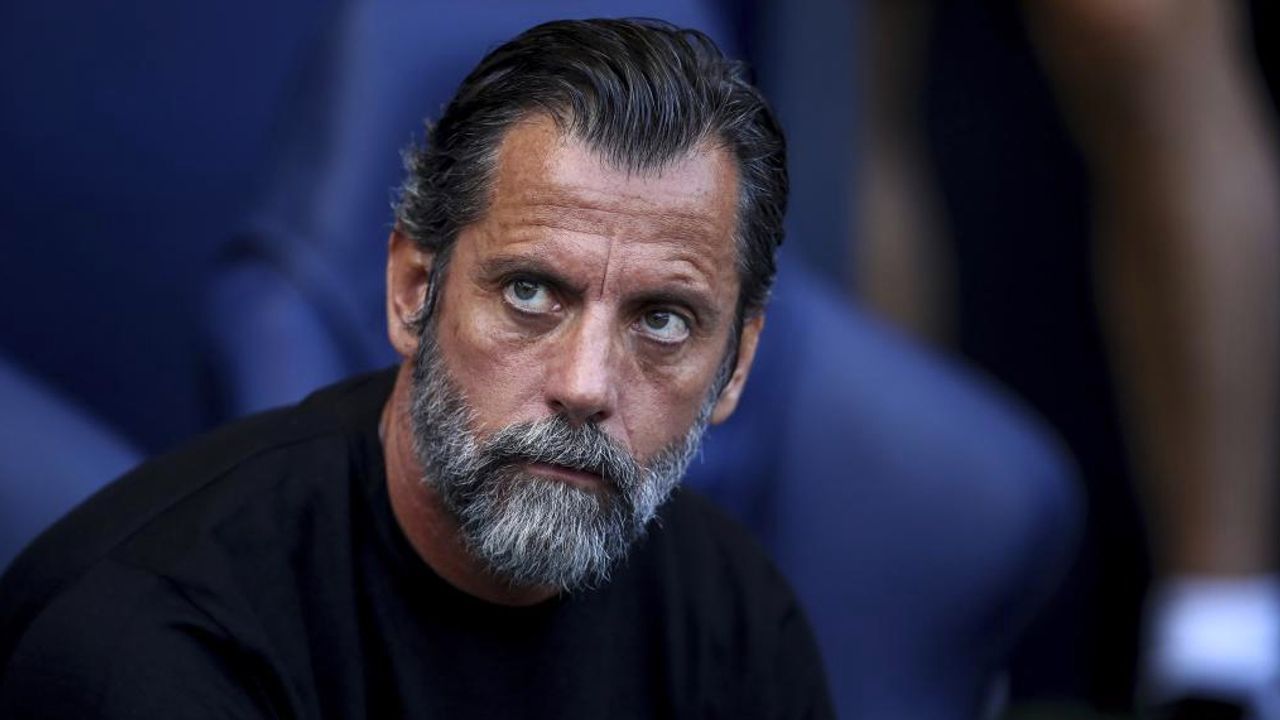 Beşiktaş'ta Quique Sanchez Flores sesleri