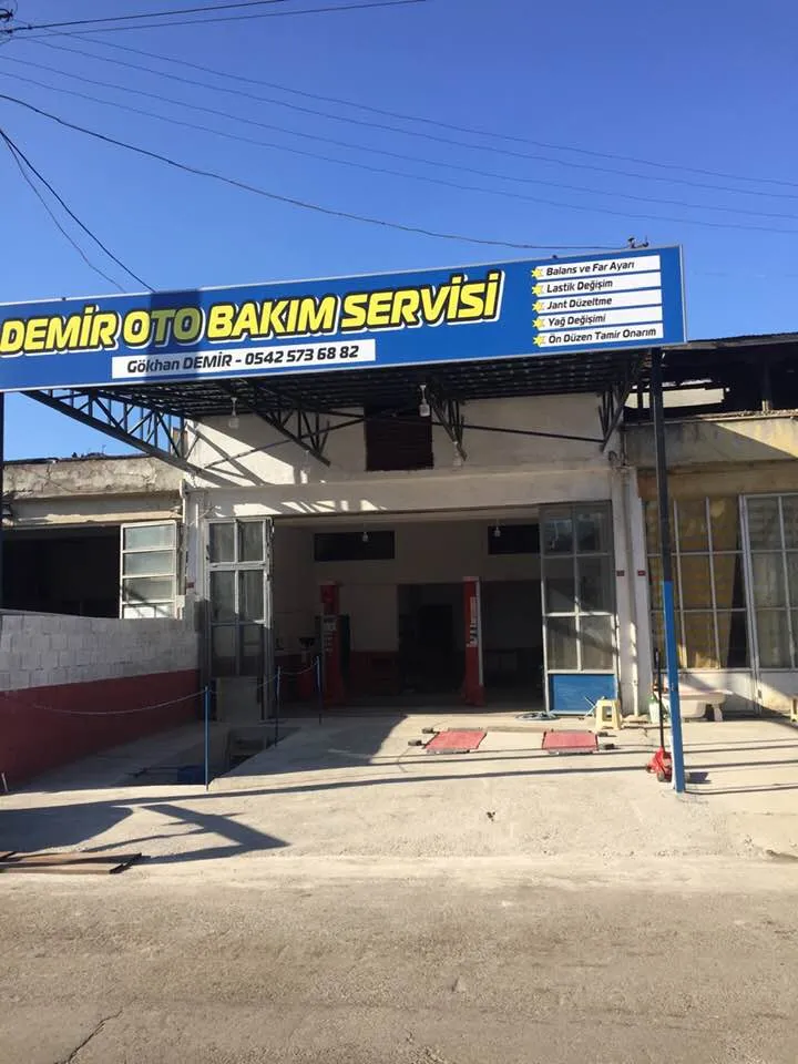 Demir Oto Bakım Servisi