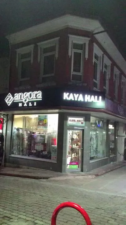 Kaya Halı