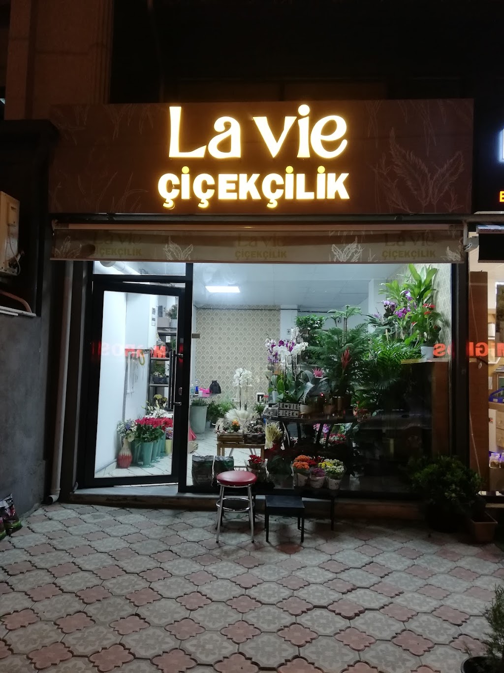 La vie Çiçekçilik