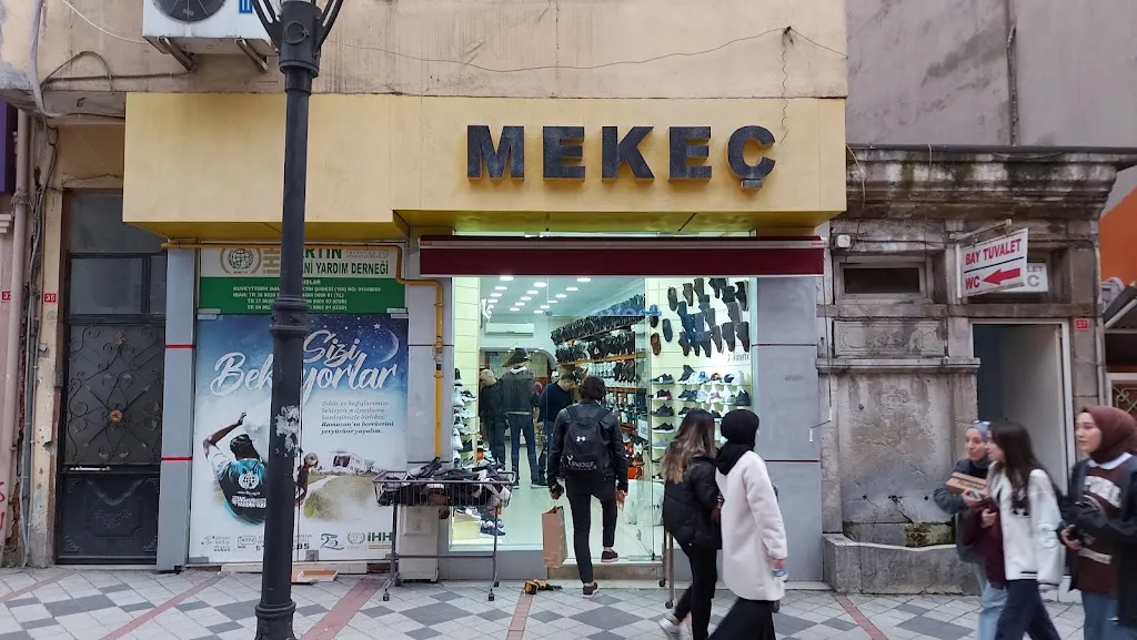 mekec Kundura