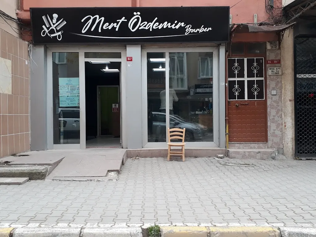 MERT ÖZDEMİR BARBER