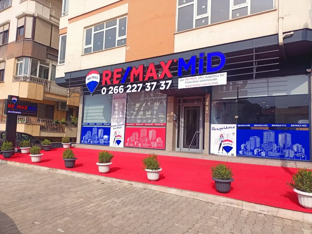 RE/MAX Mid Gayrimenkul Ofisi