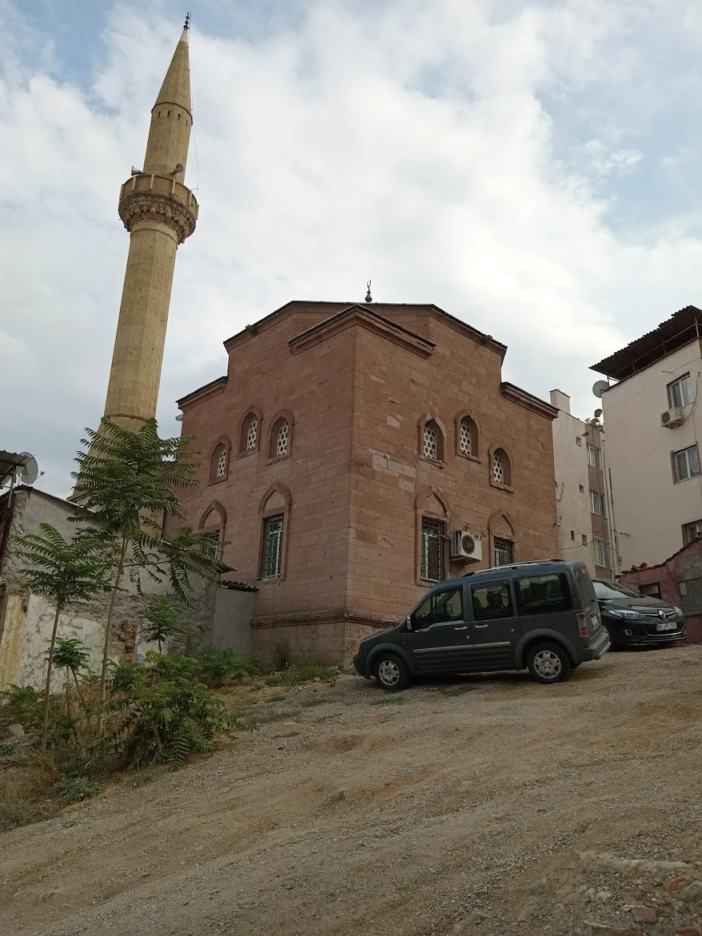 Şamlı Cami