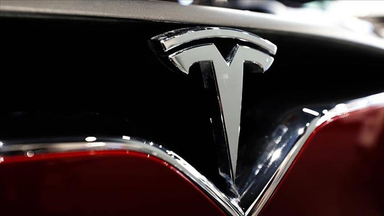 Tesla'dan acil çağrı! Apar topar topluyorlar