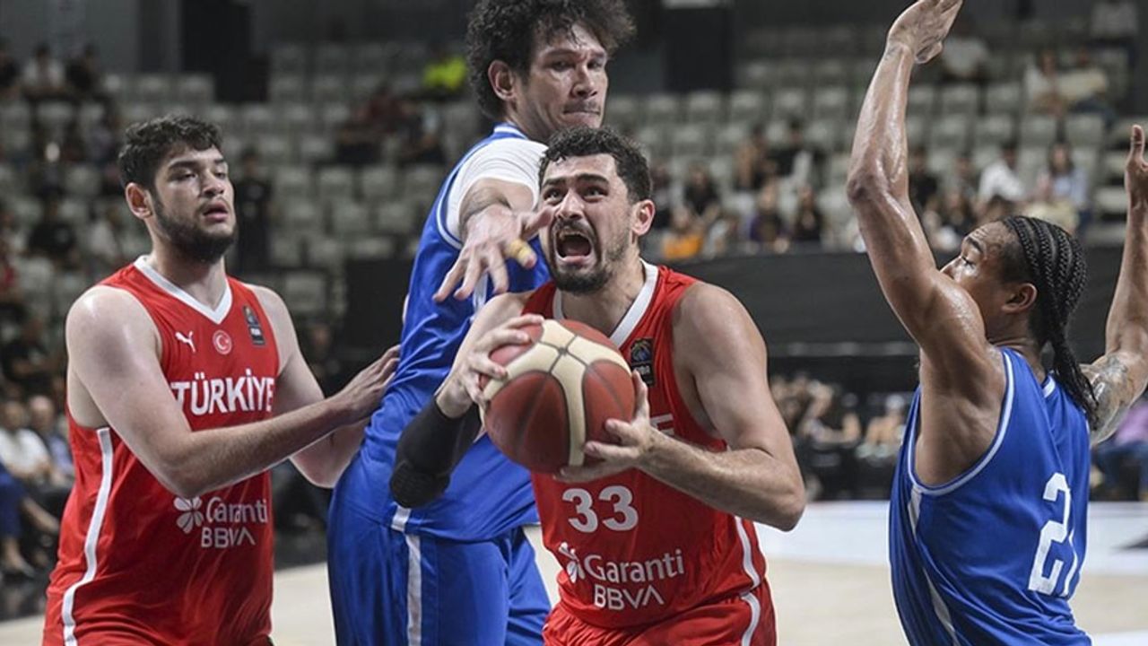 A Milli Erkek Basketbol Takımı, hazırlık maçında Filipinler'i 84-73 mağlup etti