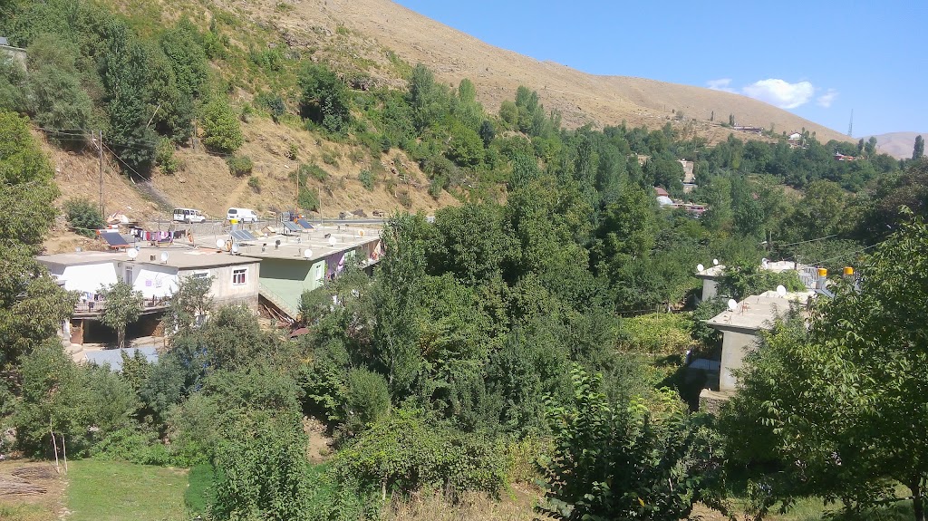 Bağlarbaşı Cami