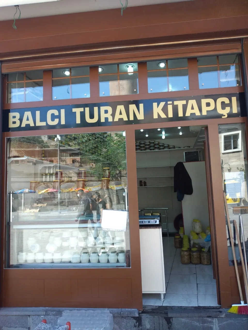 Balcı Turan Kitapçı