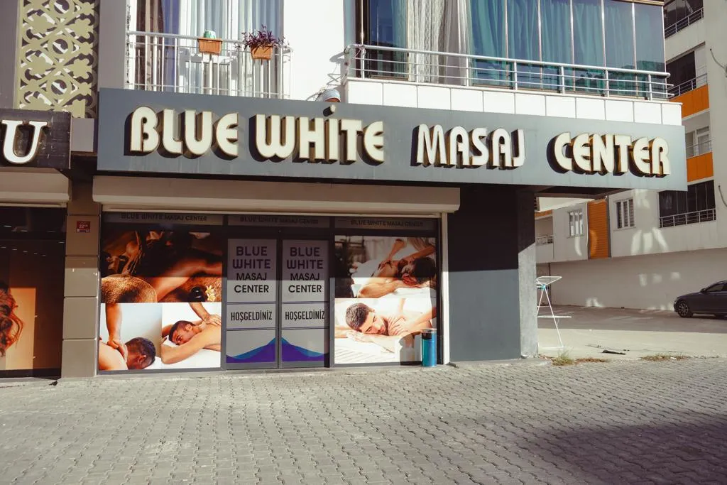 Batman Blue White Masaj Salonu