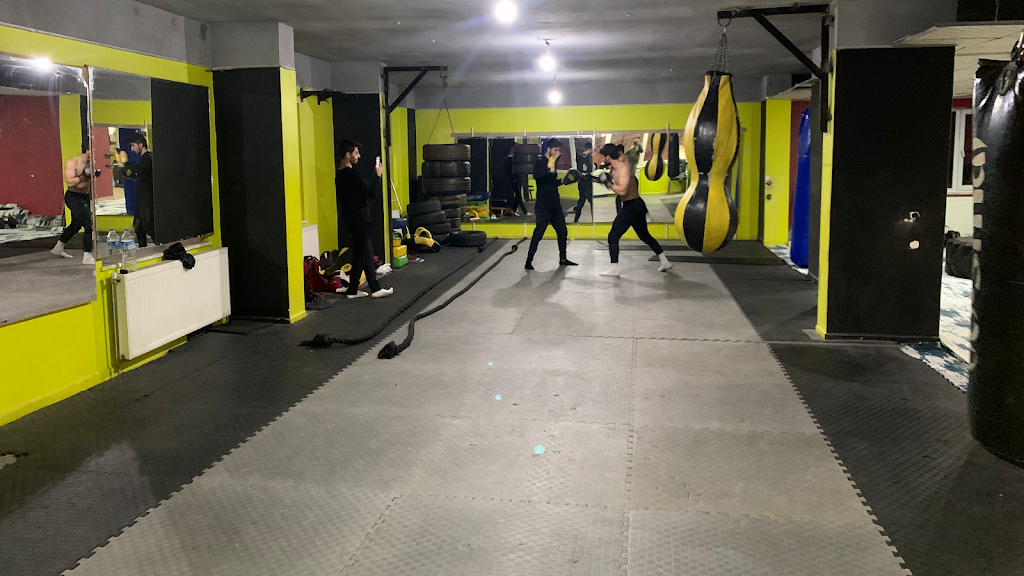 Batman Kick Boks Eğtimi