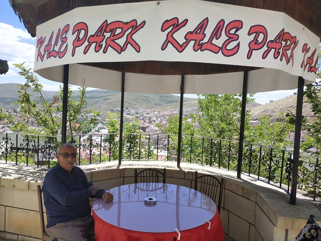 Bayburt Kale Park Sosyal Tesisleri