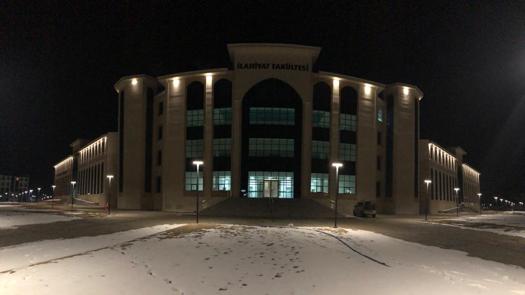 Bayburt Üniversitesi İlahiyat Fakültesi