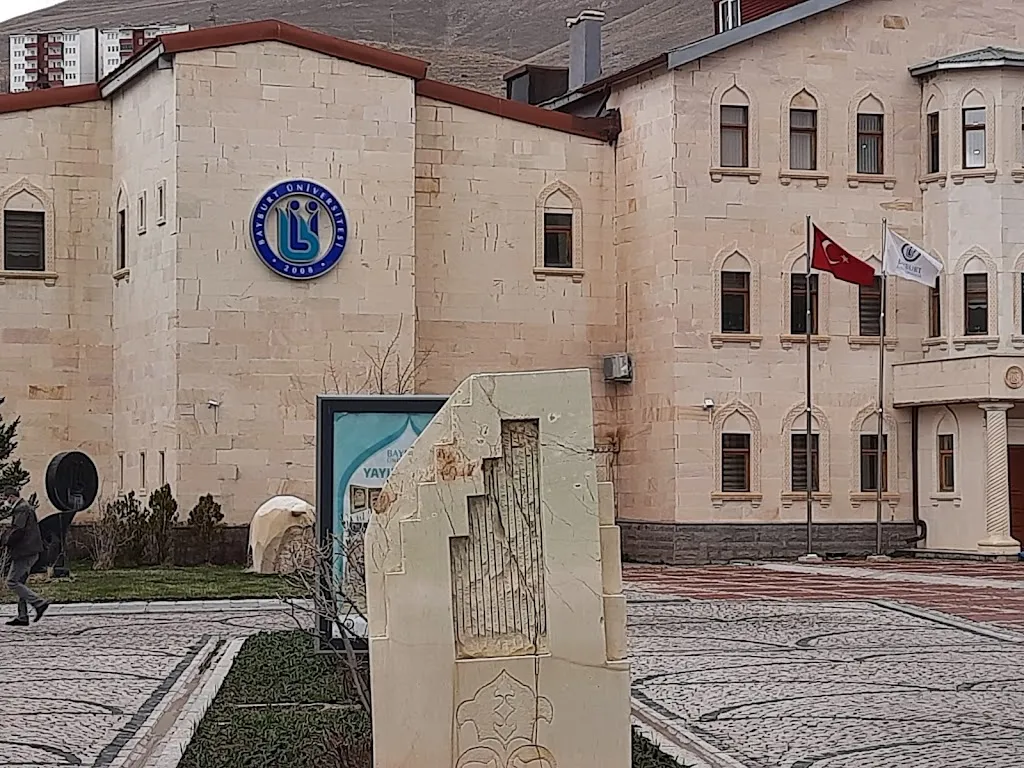 Bayburt Üniversitesi