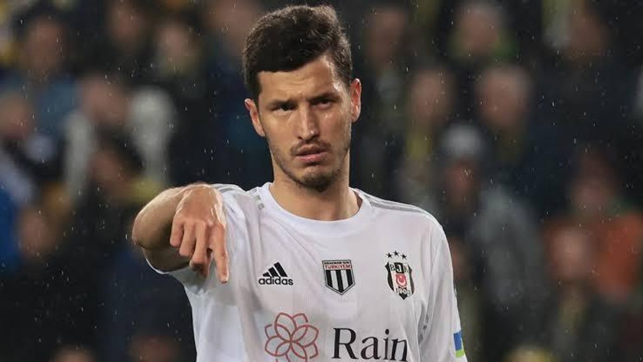 Beşiktaş'ta Salih Uçan'la yeni sözleşme