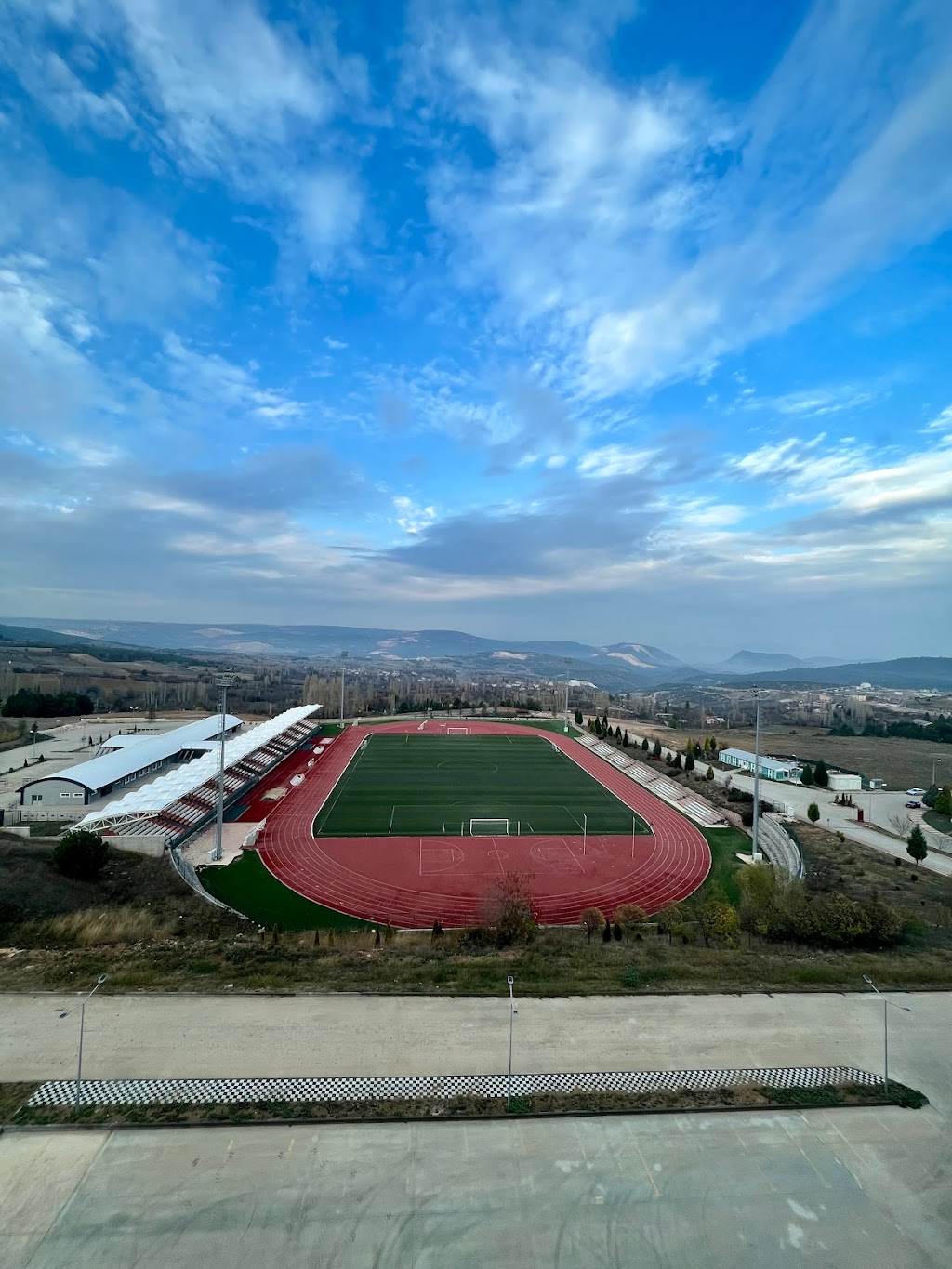 Bilecik Şeyh Edebali Üniversitesi Futbol Sahası