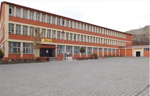 Bitlis Lisesi