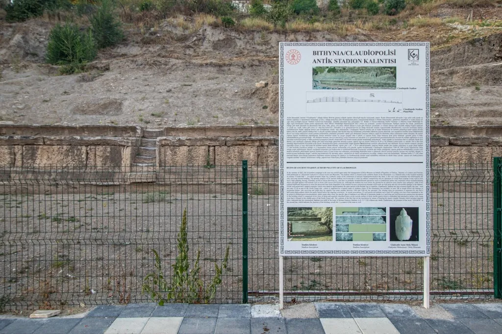 Bolu Antik Stadion Kalıntısı