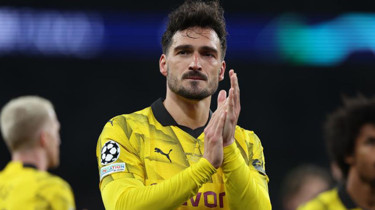 Borussia Dortmund, Mats Hummels ile yollarını ayırdı