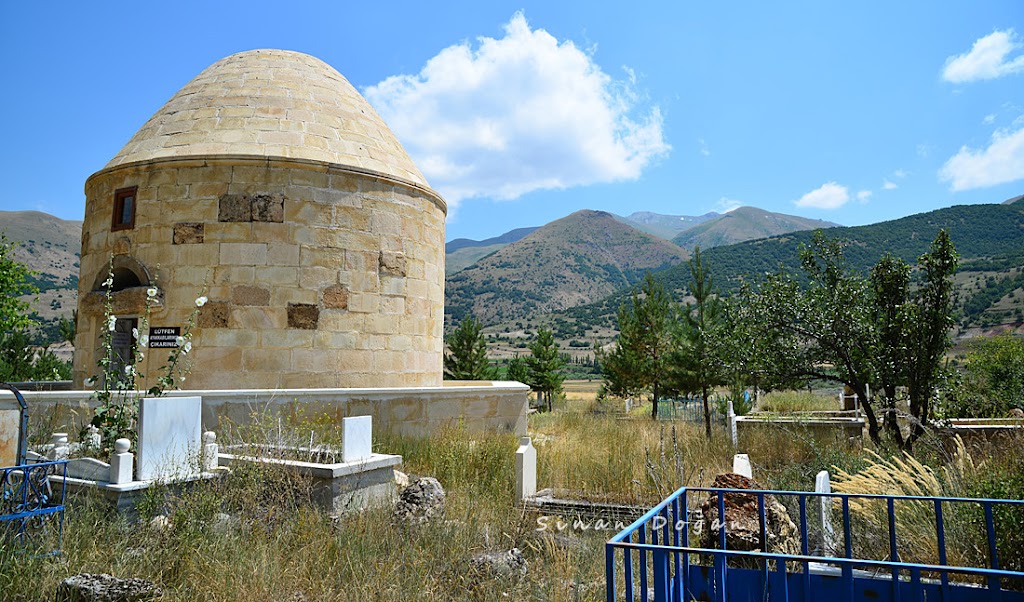 Dede Korkut Kümbeti (Ali Baba veya Korkut Ata)