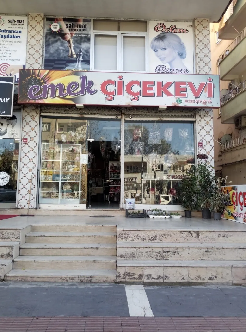 Emek Çiçek Evi