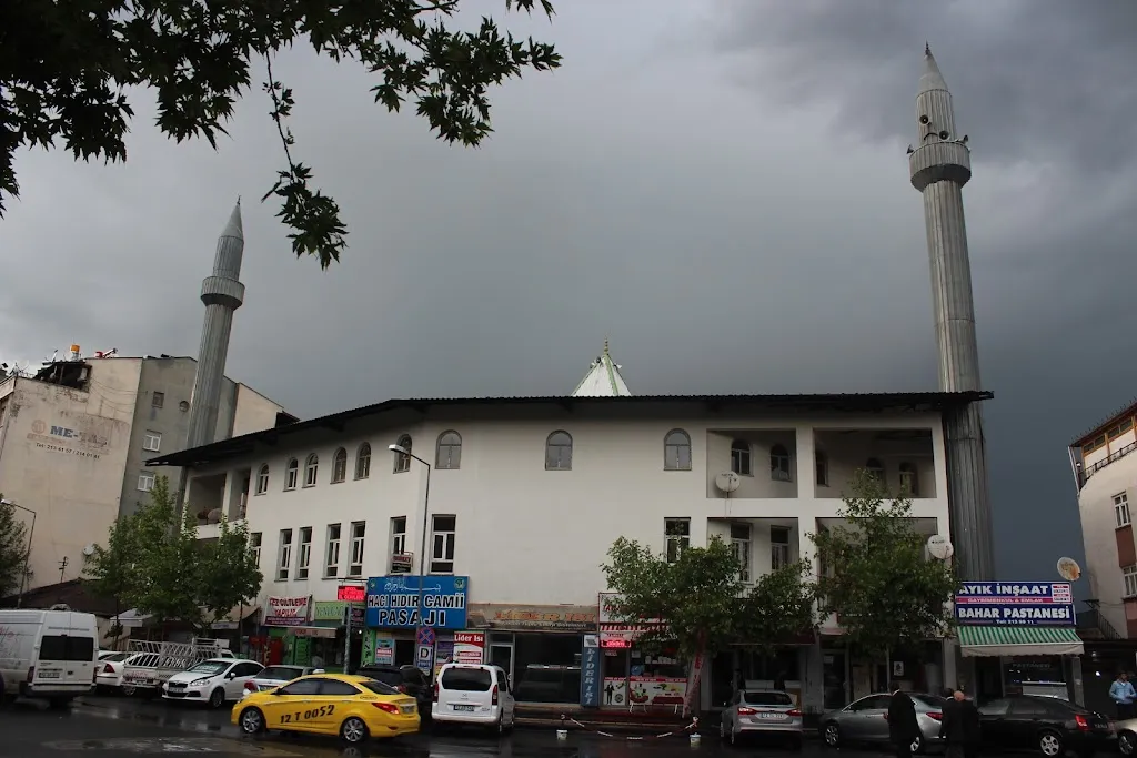 Hacı Hıdır Cami Pasajı