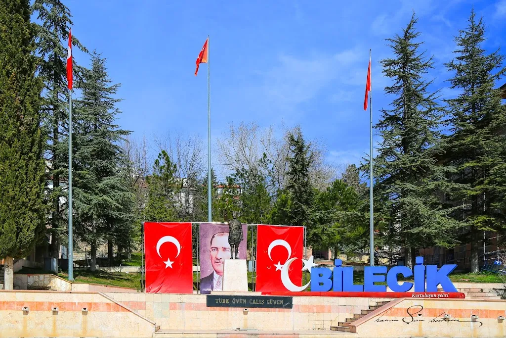 Hükümet Meydanı