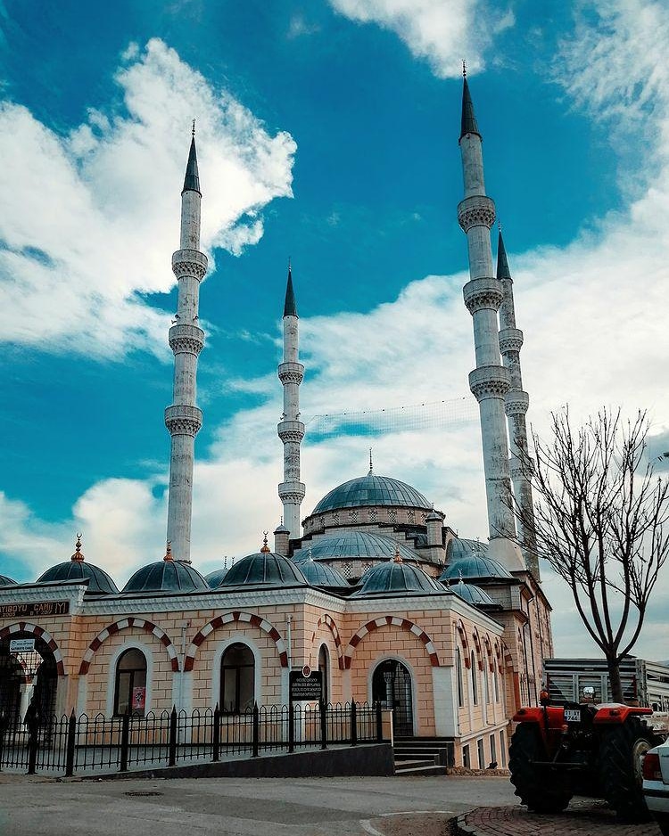 Kayıboyu Cami