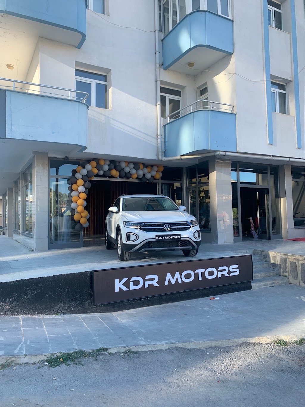 Kdr Motors