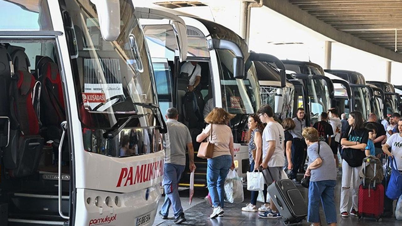 Kurban Bayramı'nda 12 bin ek otobüs seferinin biletleri satışta