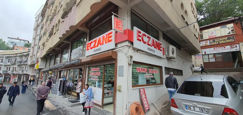 Merkez Eczanesi