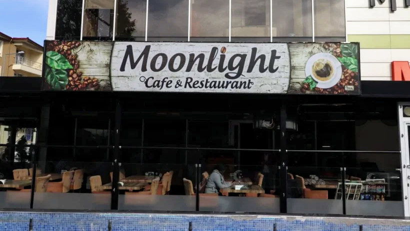 MOONLİGHT CAFE & RESTAURANT