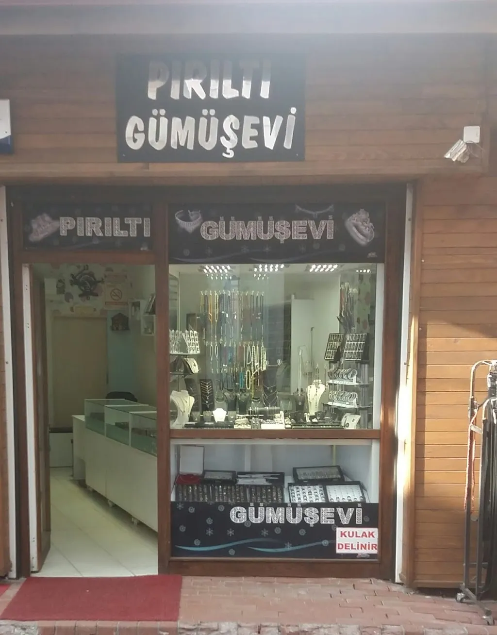 Pırıltı Gümüş Evi Bolu