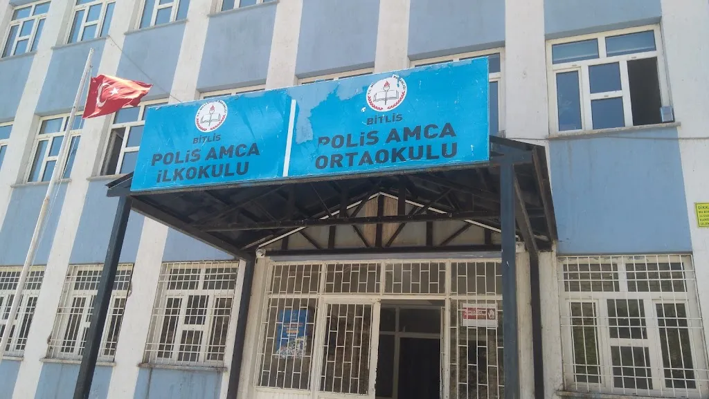 Polis Amca İöo