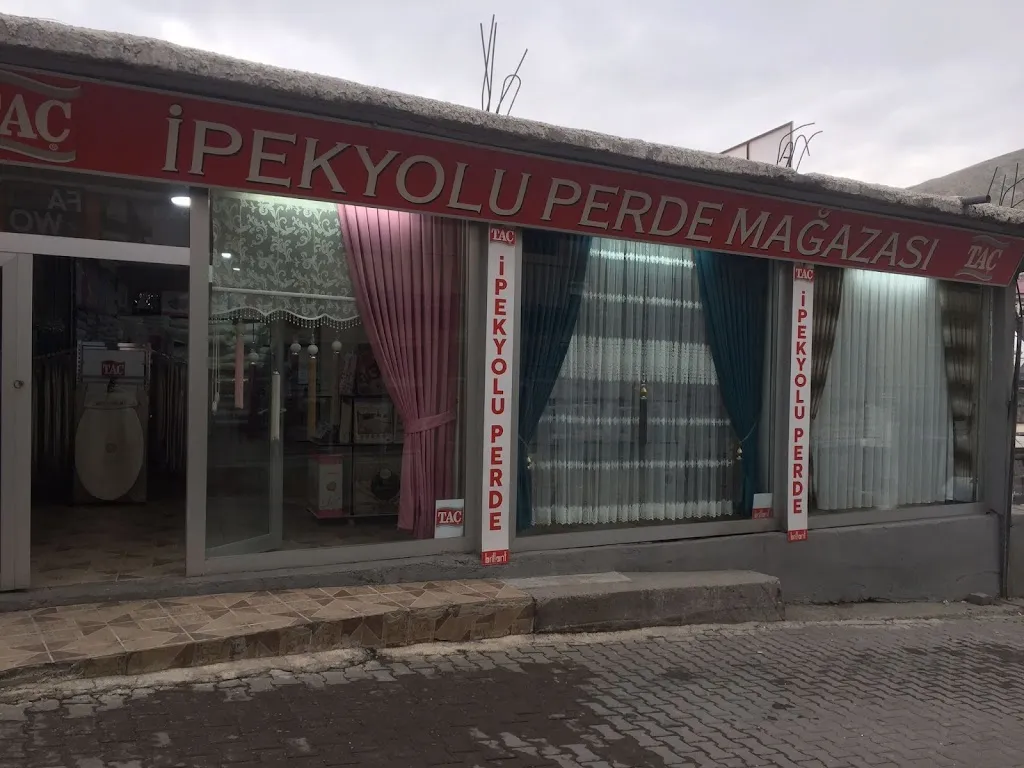 Tac Ipekyolu Perde Mağazasi