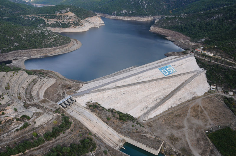 Tahtalı Barajı’nda su seviyesi %28,06’ya geriledi