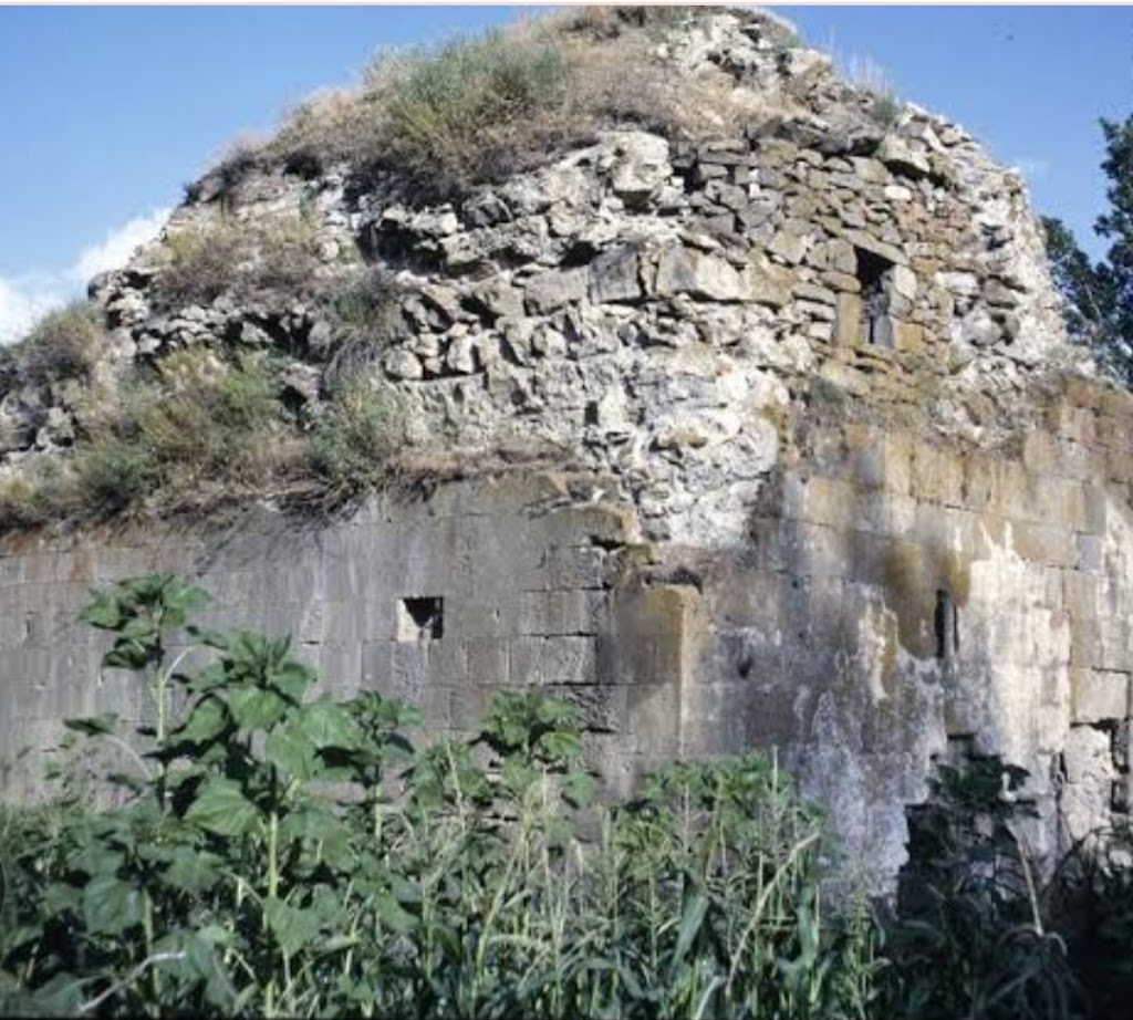 Tuğ (Tukh)Manastıri