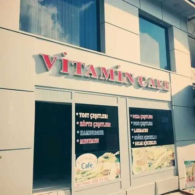 Vitamin Cafe