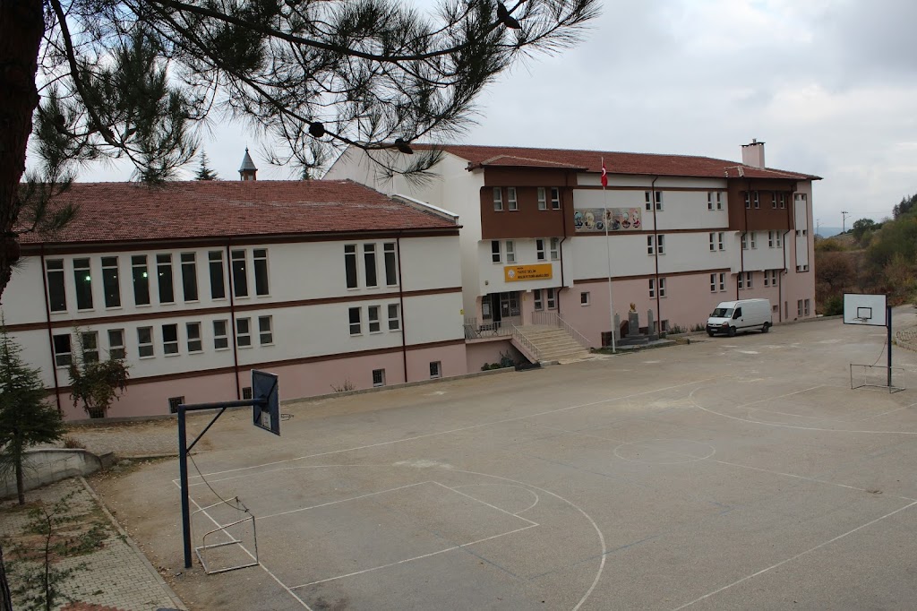 Yavuz Selim Mesleki ve Teknik Anadolu Lisesi