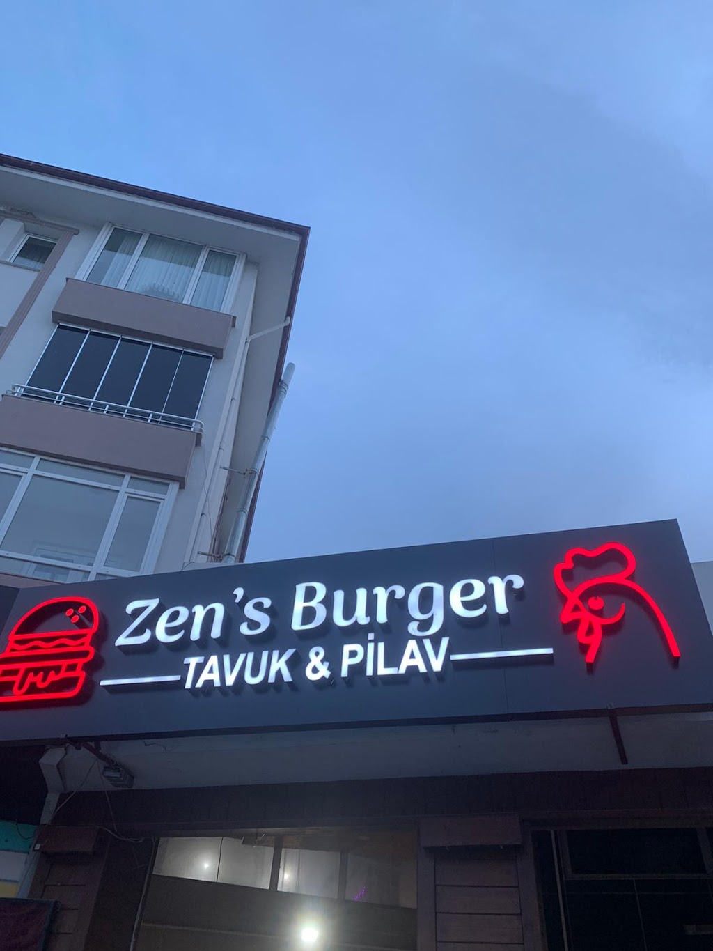 ZEN'S BURGER