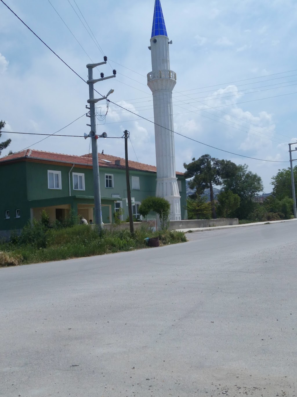 A. Havaalanı Cami